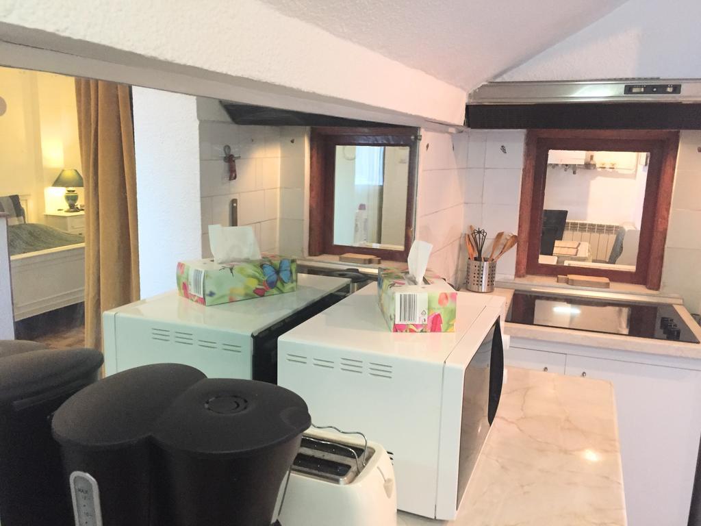 One Bedroom Apartment French Embassy ブカレスト エクステリア 写真
