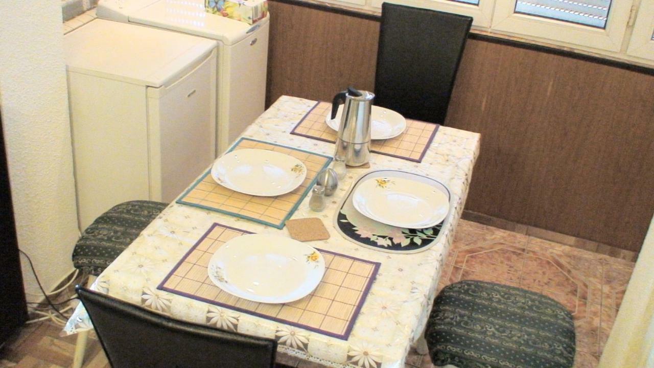 One Bedroom Apartment French Embassy ブカレスト エクステリア 写真